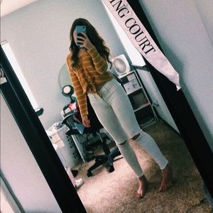 Meet your Posher, Corrine